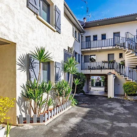 Le Cocon De Apartment